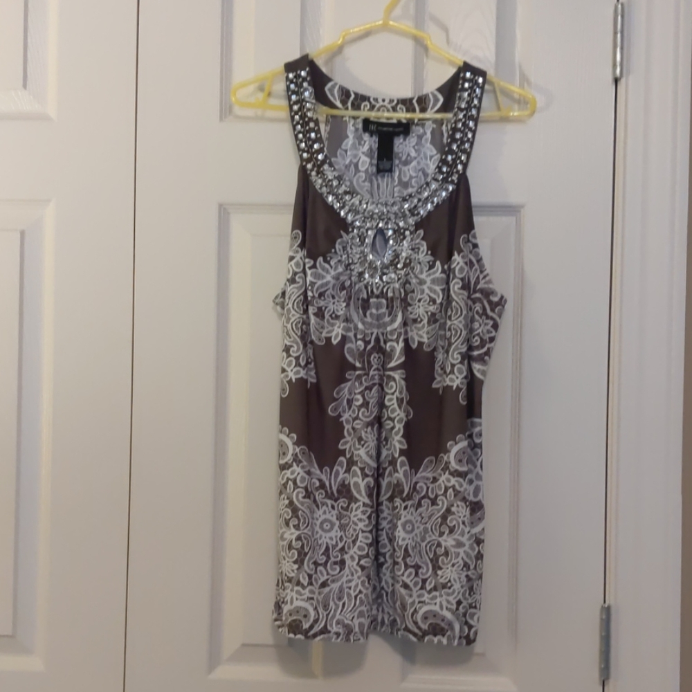 International concepts shirt